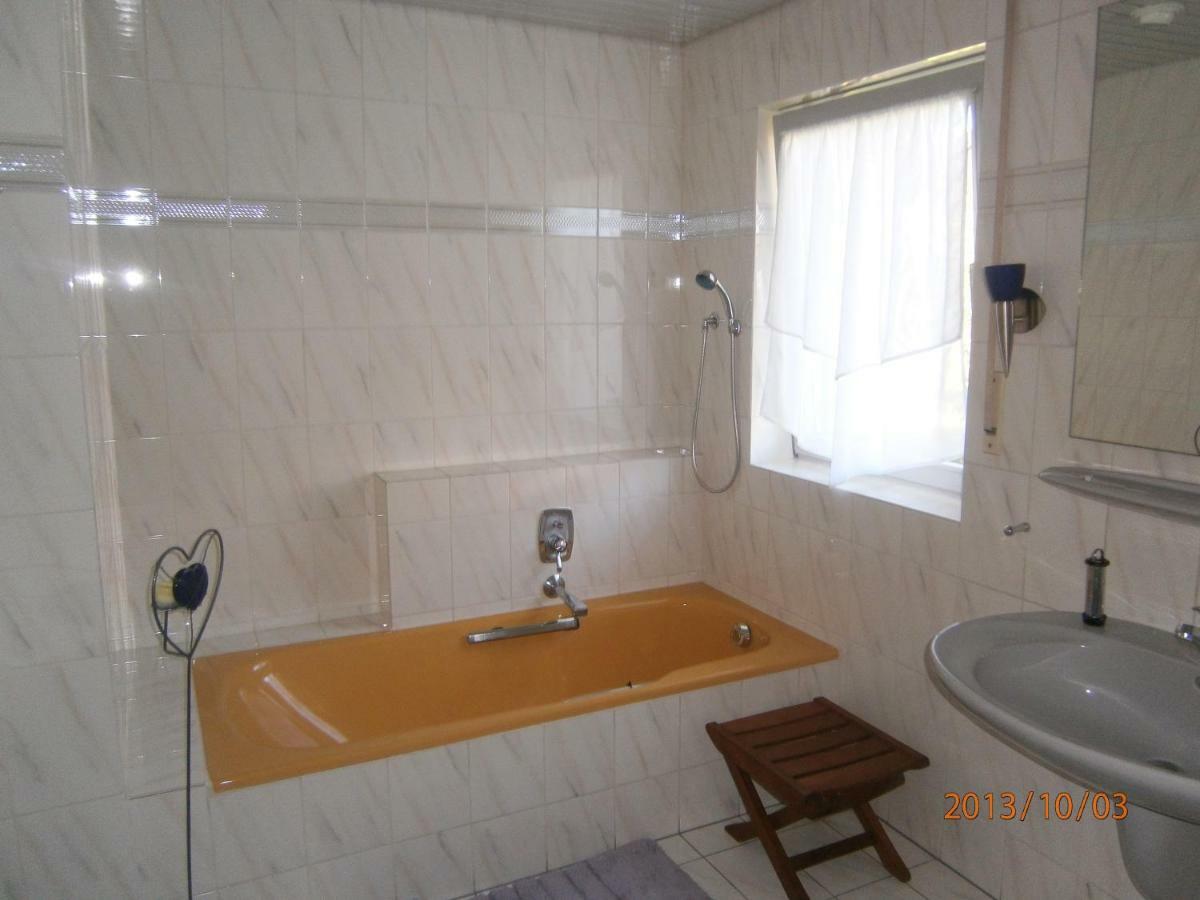 Apartment Gaensebluemchen daisy Walsdorf  Extérieur photo